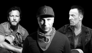 Ακούστε τους Tom Morello, Bruce Springsteen και Eddie Vedder να διασκευάζουν AC/DC