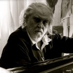 Πέθανε ο Βαγγέλης Παπαθανασίου