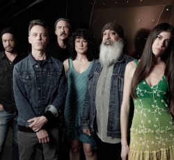 Κυκλοφόρησε το ντεμπούτο του supergroup με μέλη των Nirvana, Soundgarden και Pearl Jam 