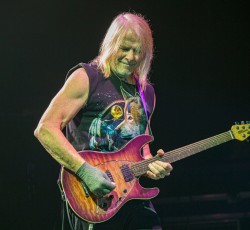 Αποχωρεί οριστικά από τους Deep Purple o Steve Morse 