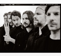 Ακούστε το καινούριο single των Editors 