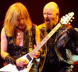 Παρών και ο K.K. Downing στην τελετή ένταξης των Judas Priest στο Hall Of Fame