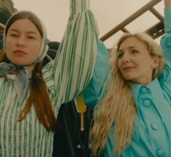 Ακούστε το νέο single των Wet Leg 