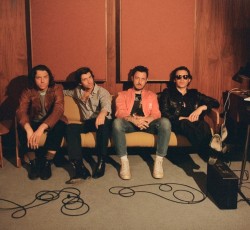 Πρώτο single από τον επερχόμενο δίσκο των Arctic Monkeys 