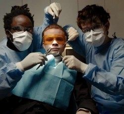 Οι Black Midi διασκευάζουν King Crimson, Captain Beefheart και Taylor Swift 