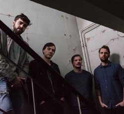 Νέο τραγούδι και video από τους Bruecken 