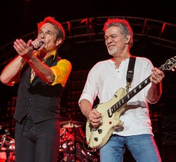 Τραγούδι για τους Van Halen κυκλοφόρησε ο David Lee Roth 