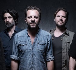 Οι dEUS επιστρέφουν με νέο δίσκο έπειτα από μια δεκαετία 