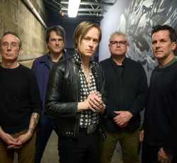 Δεύτερος δίσκος για το supergroup των Fake Names