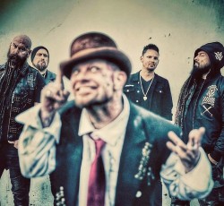 Δύο νέα video clip από τους Five Finger Death Punch