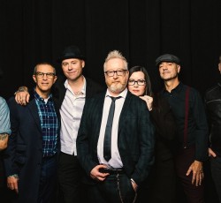 Νέος δίσκος και single για τους Flogging Molly