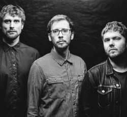 Δείτε το πρόγραμμα της συναυλιακής επιστροφής των GoGo Penguin 