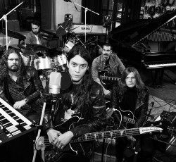 Οι Σουηδοί prog rockers Hällas επιστρέφουν με νέο δίσκο 