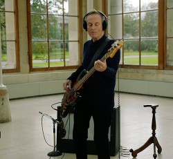 Νέα εκτέλεση του "When The Levee Breaks" από τον John Paul Jones 