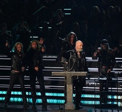 Ιστορικές στιγμές για τους Judas Priest στη σκηνή Rock And Roll Hall Of Fame 