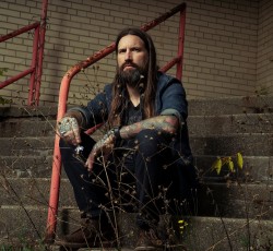 Νέο σχήμα από τον Keith Buckley των Every Time I Die 