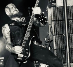 «Έφυγε» σε ηλικία 41 ετών ο Kristofer Elemyr των Ereb Altor 