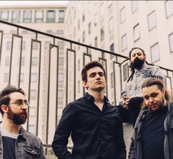 Καινούρια άλμπουμ από Wolf και Mοnuments 