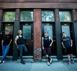 To νέο single των NOFX προοριζόταν για τους Blink-182