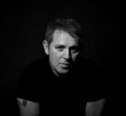 Άλμπουμ διασκευών στον Γιάννη Μαρκόπουλο από τον Παύλο Παυλίδη