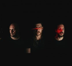 Ακούστε το "The Swan" των Playgrounded 