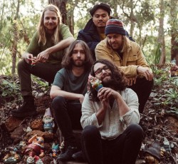 Νέος δίσκος από τους Psychedelic Porn Crumpets 