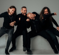 Ακούστε το νέο single των Riverside 