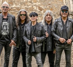 Οι Scorpions αναβάλλουν συναυλίες στην Ευρώπη λόγω τραυματισμού του Matthias Jabs