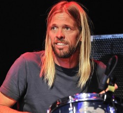 Πέθανε ο Taylor Hawkins των Foo Fighters
