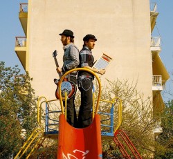 Οι Big Nose Attack επανακυκλοφορούν το ντεμπούτο τους και γιορτάζουν με ένα επετειακό live 