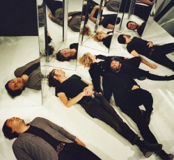 Αυτό είναι το πρόγραμμα της εμφάνισης των Black Angels στην Αθήνα 