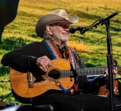 Νέος δίσκος για τον Willie Nelson 