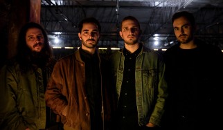 Το νέο single των Deaf Radio αποκαλύπτει μία ακόμη εναλλακτική πλευρά τους