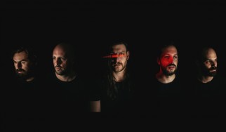 Ακούστε το "The Swan" των Playgrounded