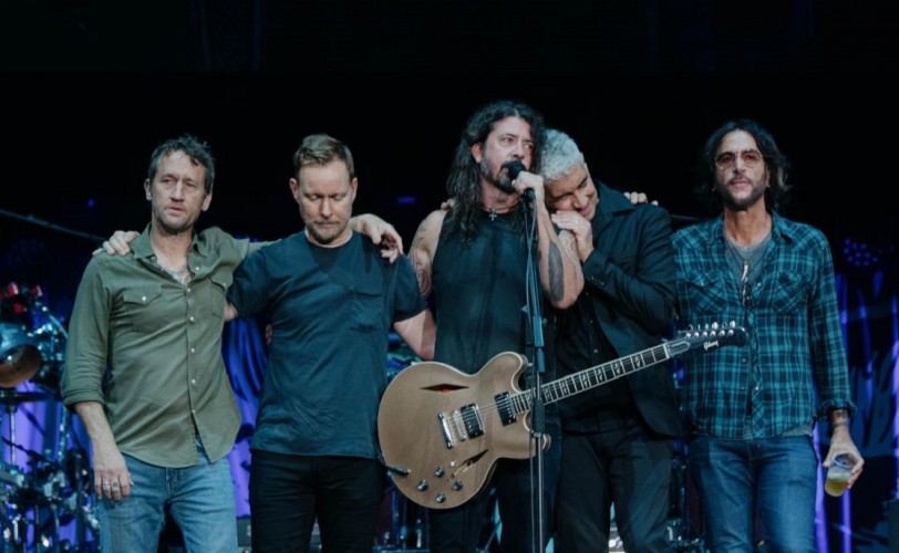 Foo Fighters Rocking Δείτε το εντυπωσιακό setlist της συναυλίας των Foo Fighters στη μνήμη ...