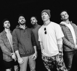 To supergroup των Better Lovers αποκάλυψε το ντεμπούτο EP του 