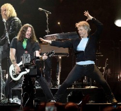 Νέα μουσική από τους Bon Jovi