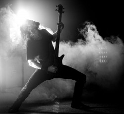 Ο Liam Wilson των Dillinger Escape Plan νέος μπασίστας των In Flames
