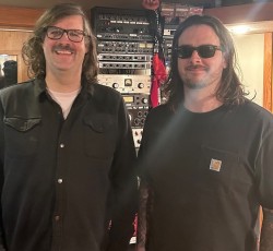 Νέος δίσκος έπειτα από οκτώ χρόνια για τους Nails 