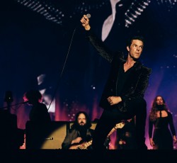 Καινούριο τραγούδι αποκάλυψαν οι Killers 