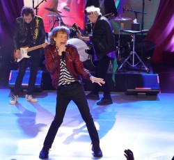 Με Nicholas Hoult το νέο video των Rolling Stones 