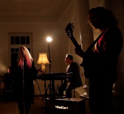 Νέο single κυκλοφόρησαν οι Άμμος 