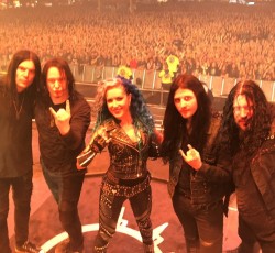 Εκτός Arch Enemy o Jeff Loomis 