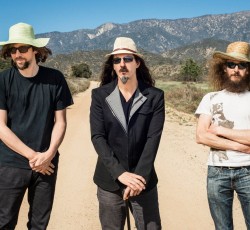 The Aristocrats ζωντανά στην Τεχνόπολη