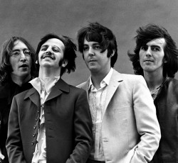 Κυκλοφορεί το τελευταίο τραγούδι των Beatles 