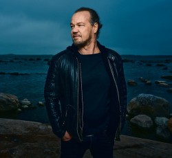 Προσωπικό σχήμα ανακοίνωσε ο Tomi Koivusaari των Amorphis 