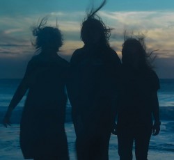 Νέα κυκλοφορία από τις Boygenius 