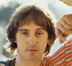 Απεβίωσε ο Denny Laine των Wings 