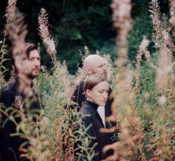 Ακούστε το νέο δίσκο των Esben & The Witch 