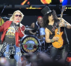 Οι Guns N' Roses στο Ολυμπιακό Στάδιο!